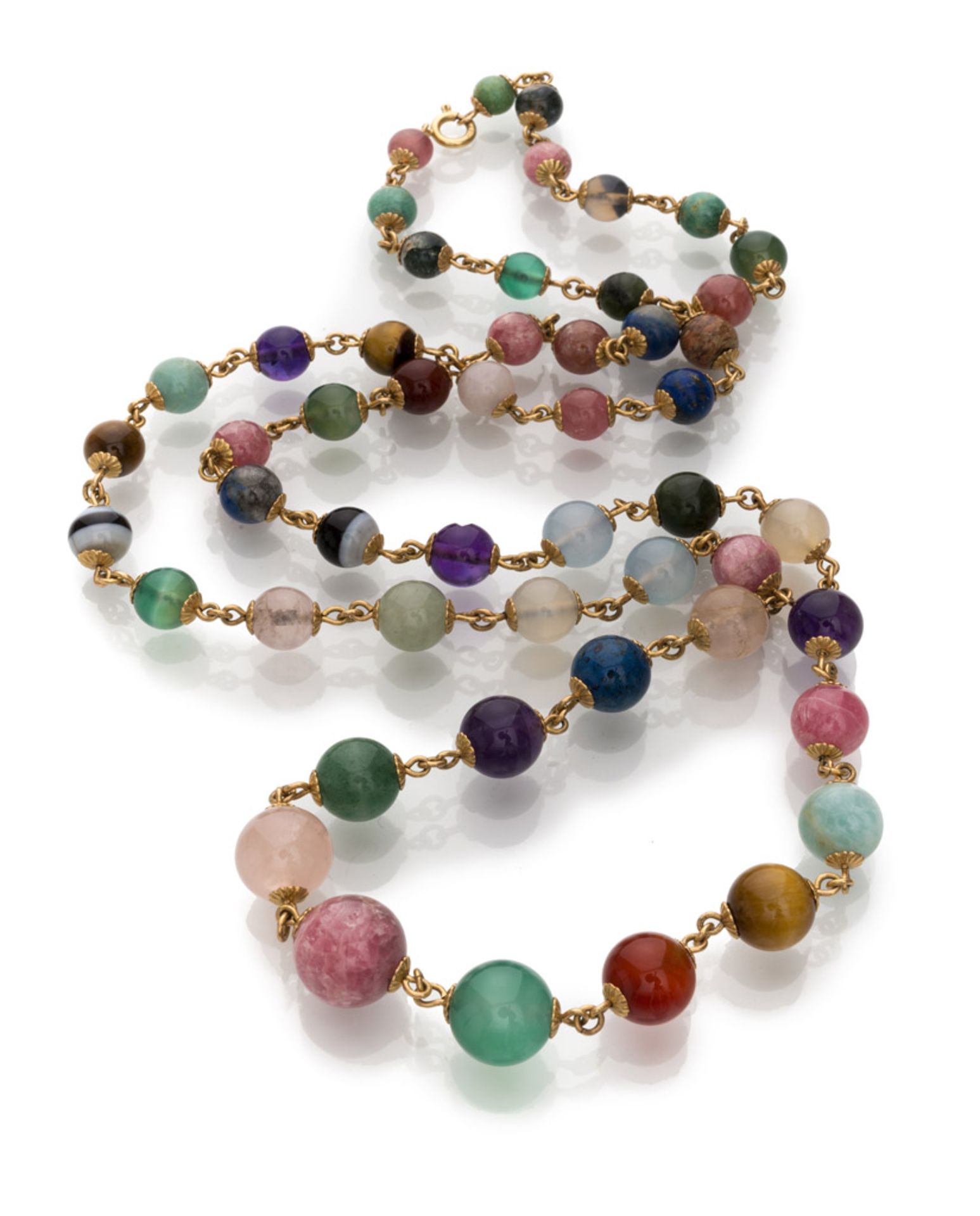 NECKLACE in yellow gold 18 kts., with intercalated amethyst pearls, lapis lazzuli, tiger's eye and