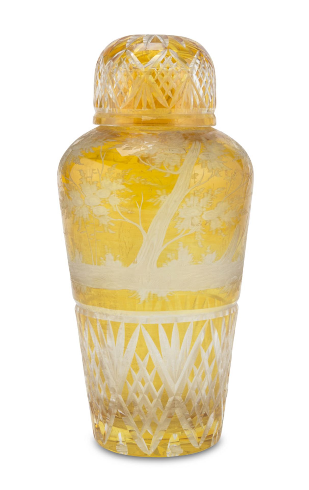POTICHE IN CUT CRYSTAL, BOEMIA EARLY 20TH CENTURY yellow body decorated with landscape and bucks.