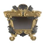 REMAIN SOF SMALL CIBORIUM IN GILTWOOD, 18TH CENTURY with silver-plated acanthus leaves. Measures cm.