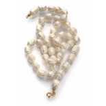 NECKLACE of freshwater pearls with lobsterclasp in yellow gold 18 kts. Length cm. 50, total weight