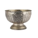 SALAD BOWL IN SILVER, PUNCH ALEXANDRIA POST 1968 body embossed with floral motifs. Title 800/1000.