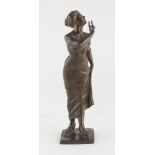 SCULPTOR LATE 19TH CENTURY WOMAN WITH SIGN OF GOOD WISH Brown patina bronze cm. 25 x 7 x 7 Signature