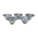 FIVE WHITE AND BLUE PORCELAIN BOWLS, CHINA 20TH CENTURY decorated with floral motifs. Measures cm. 8