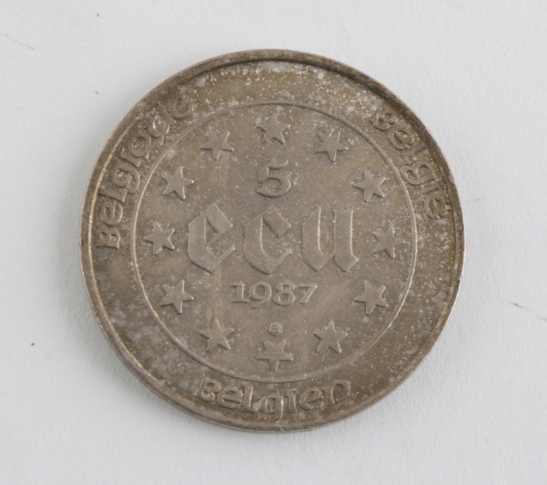 SILVER COIN OF 5 ECU, BELGIUM 1987 with bas-relief. Diameter mm. 38, weight gr. 23. MONETA DI 5