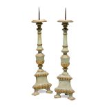 A PAIR OF GREEN LACQUERED CANDLESTICKS, MARCHE 18TH CENTURY with gilded and fluted finishes. h.