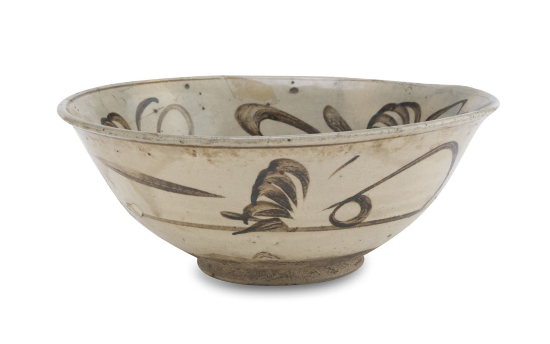 BOWL IN GLAZED CERAMIC, CHINA 19TH CENTURY decorated with stylized floral interlacements. Measures