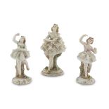 THREE BALLERINA FIGURES IN PORCELAIN, GINORI EARLY 20TH CENTURY in white enamel and polychromy.