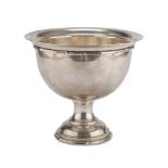 SILVER-PLATED FRUIT BOWL, 20TH CENTURY smooth body, inside gilded. Measures cm. 22 x 24. FRUTTIERA