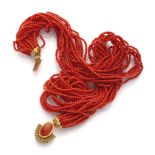 BEAUTIFUL TORCHON NECKLACE twenty threads of red coral with elegant clasp in yellow gold 18 kts., in
