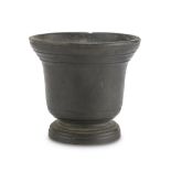 MORTAR IN BRONZE, CENTRAL ITALY 17TH CENTURY Measures cm. 10 x 11. MORTAIO IN BRONZO, ITALIA