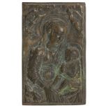 FLORENTINE SCULPTOR, 16TH CENTURY VIRGIN AND CHILD Bas-relief in bronze, cm. 15 x 9 CONDITIONS