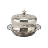 SILVER-PLATED BUTTER DISH, PROBABLY ASIAN SILVERWARE, 20TH CENTURY with bone knob. Measures cm. 16 x