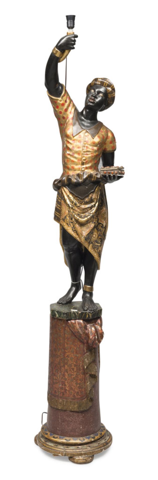 STATUE OF A TORCHHOLDER MOOR IN LACQUERED WOOD, VENICE 19TH CENTURY on black ground, with dresses in