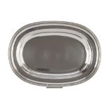 COVERED VEGETABLE DISH IN SILVER, PUNCH VICENZA POST 1968 of oval shape. Title 800/1000. Measures