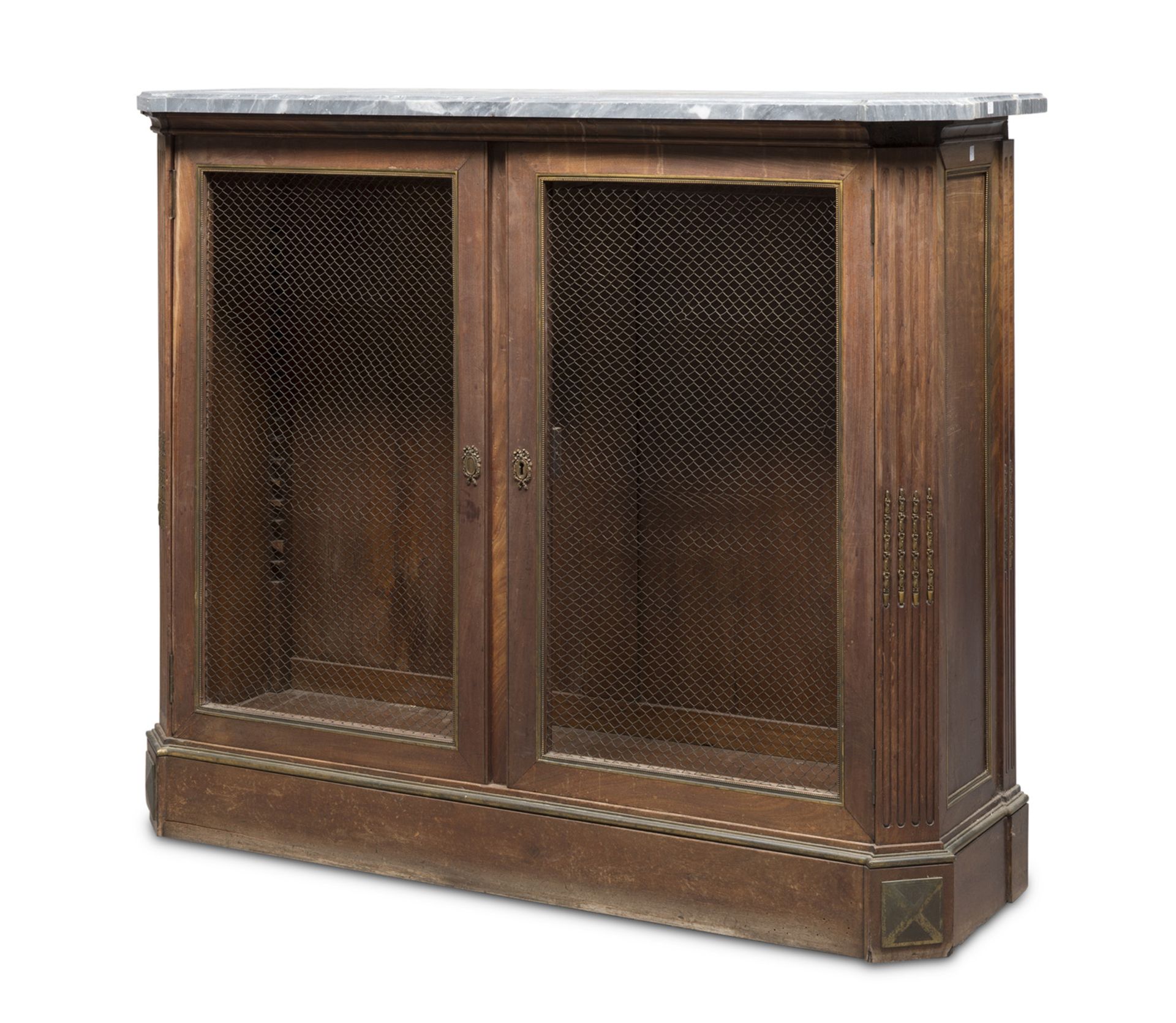 LOW BOOKCASE IN WALNUT, NORTHERN ITALY 19TH CENTURY with superior top in grey granite. Front with