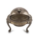 SILVER-PLATED CHEESE BOWL, EARLY 20TH CENTURY with sliding dome cover and small glass bowl, chiseled