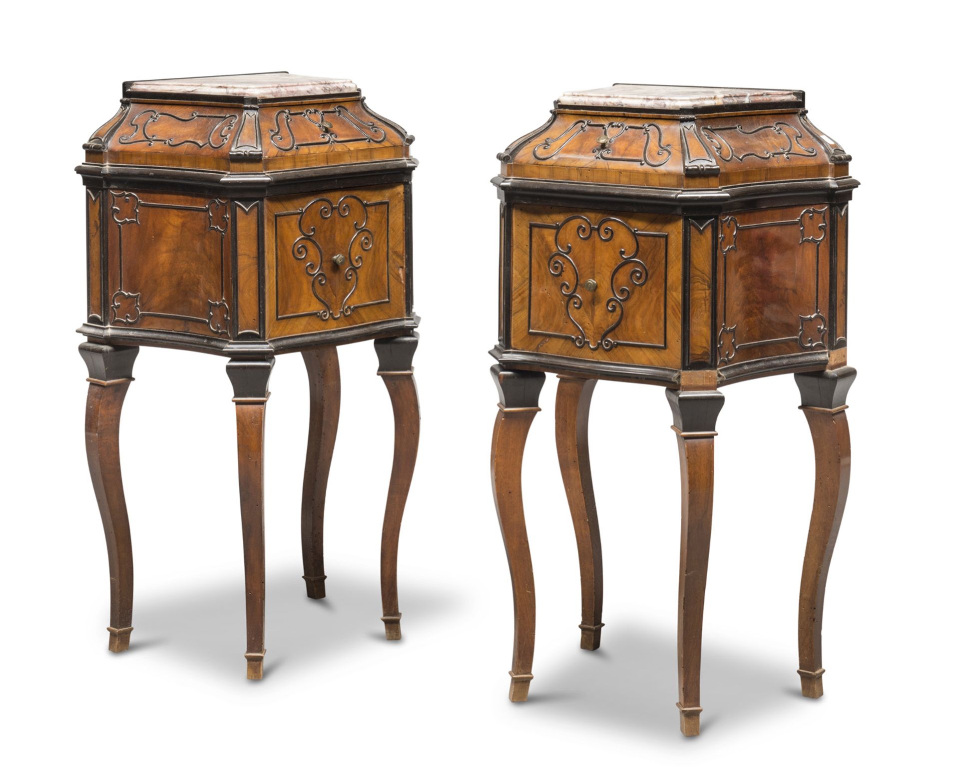 A PAIR OF BEDSIDES IN WALNUT, LOMBARDY 19TH CENTURY eighteenth-century model, with edges and