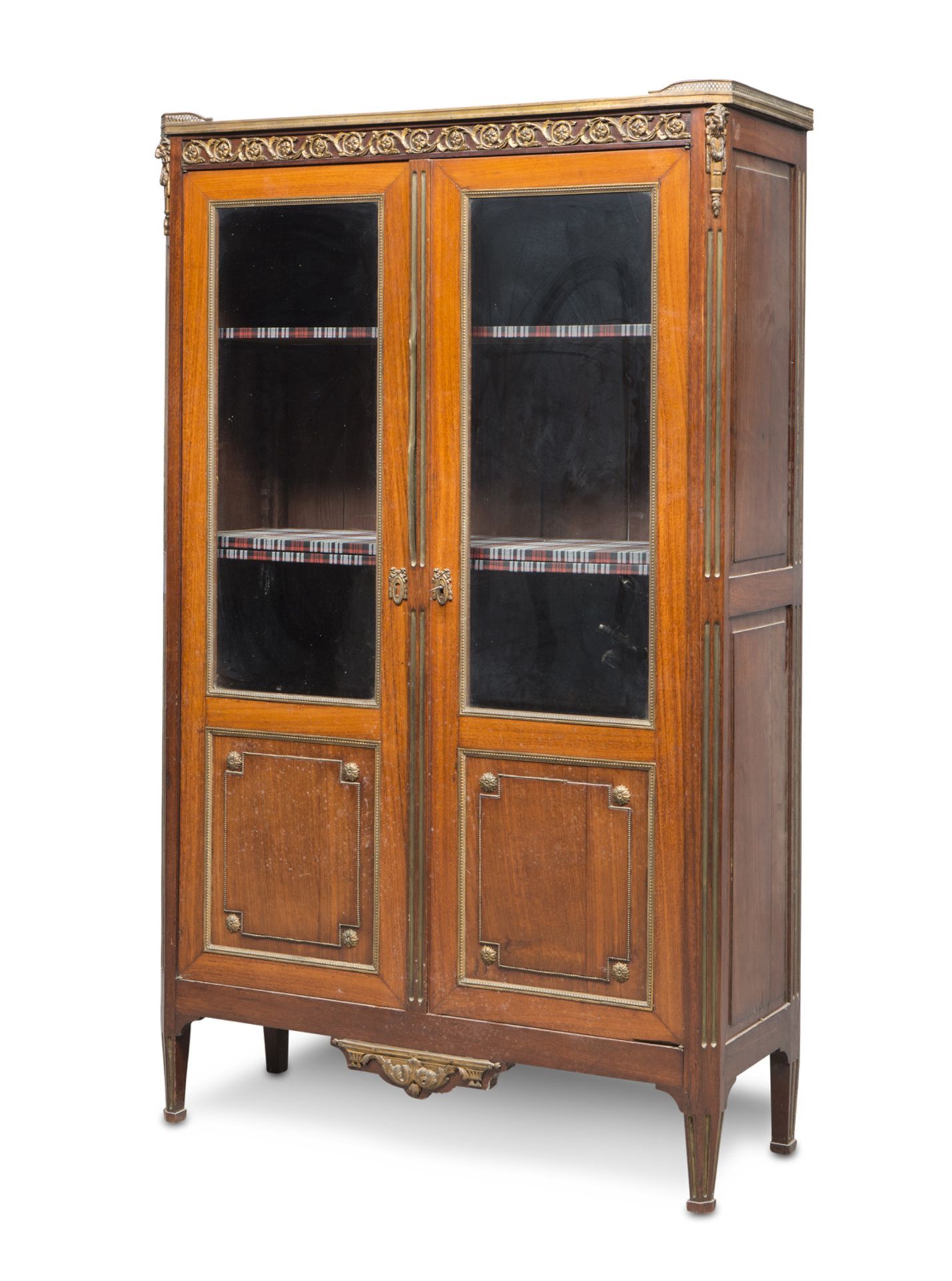 BEAUTIFUL CABINET IN SOLIDMAHOGANY, FRANCE LATE 18TH CENTURY with two doors on the front and tapered