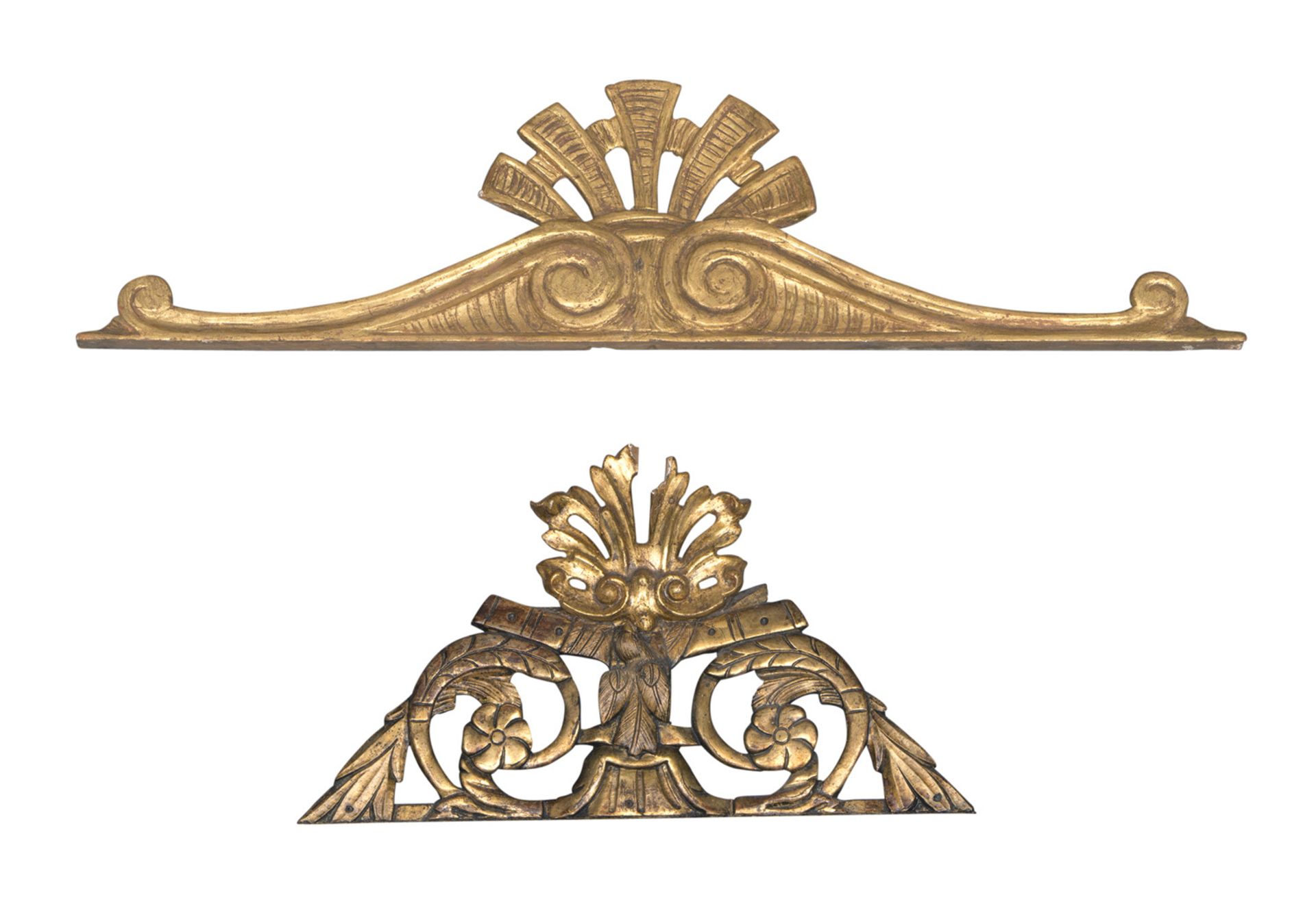 TWO SMALL FRIEZES IN GILTWOOD, ANTIQUE ELEMENTS carved to roccailles and floral motifs. Measures cm.