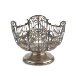 BREAD BASKET IN SILVER, PUNCH SHEFFIELD 1911 body pierced to railing, decorated with floral