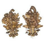 A PAIR OF APPLIQUES IN GILDED AND LACQUERED WOOD, ANTIQUE ELEMENTS elements sculpted to