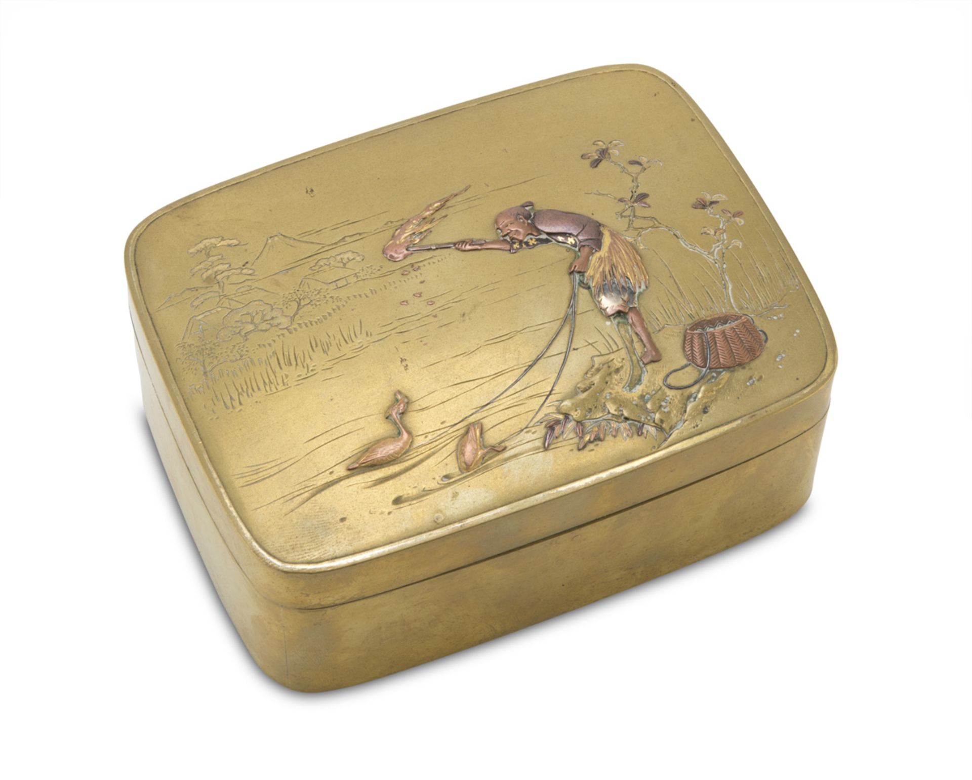 METAL BOX, JAPAN LATE 19TH, EARLY 20TH CENTURY decorated with a representation of the fishing with