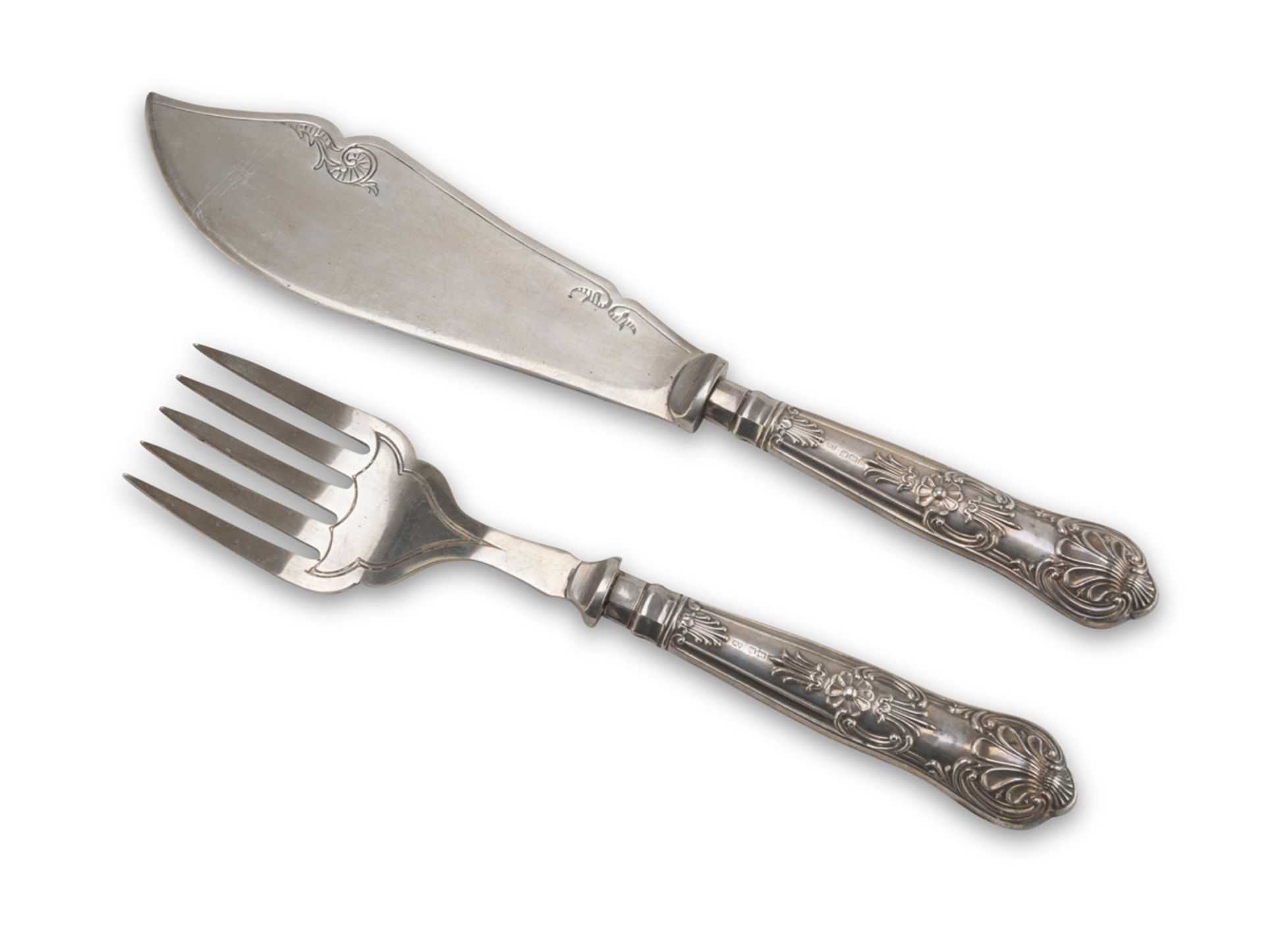 TWO PIECES OF SILVER FISH CUTLERY, PUNCH SHEFFIELD 1929 with silver-plated blades and handles
