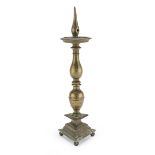 CANDLESTICK IN BRONZE TUSCANY 17TH CENTURY
