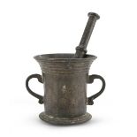 MORTAR AND PESTLE IN BRONZE TUSCAN 17TH CENTURY