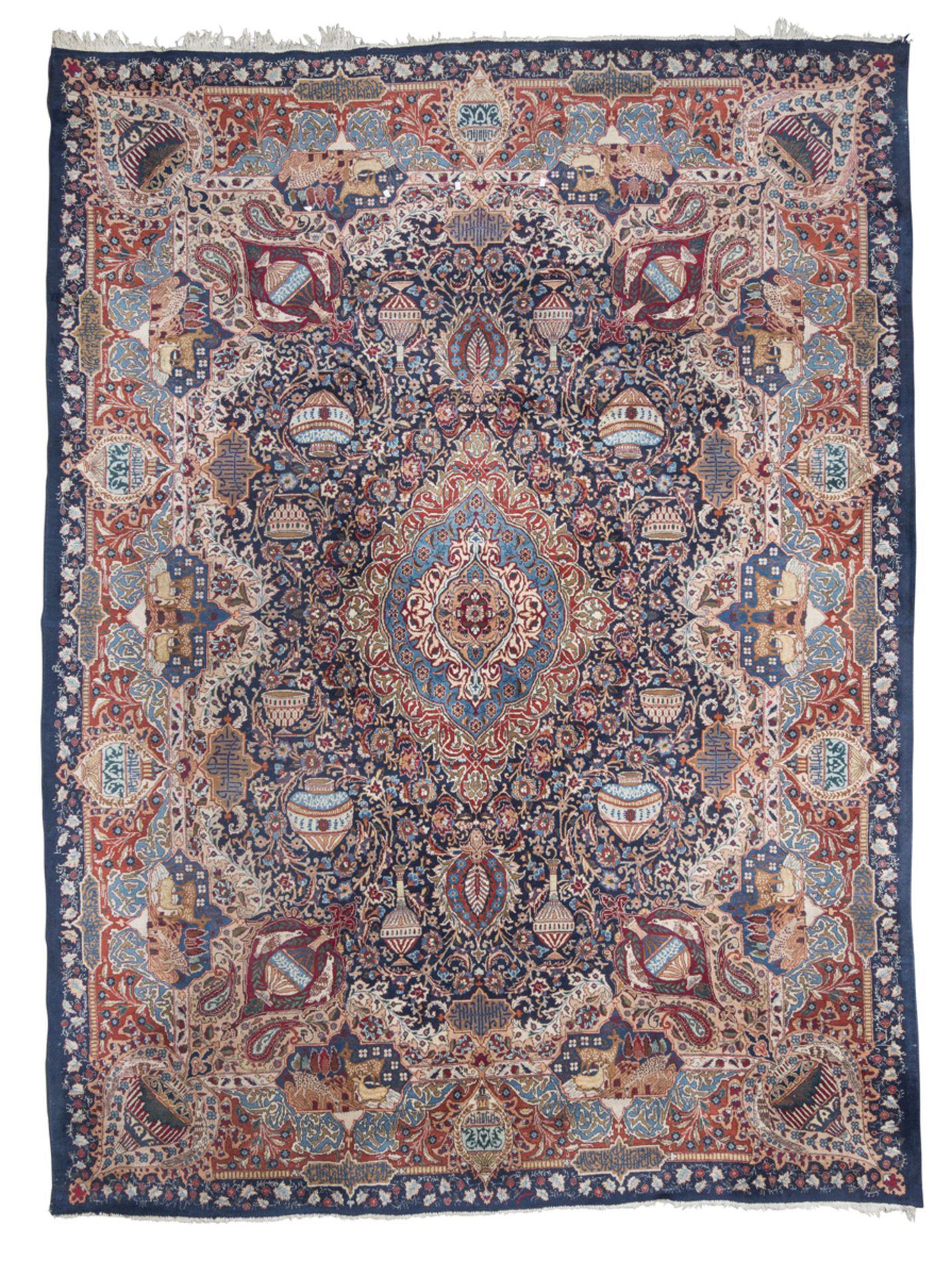 EXTRAORDINARY KIRMAN CARPET MID-20TH CENTURY