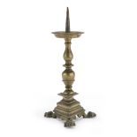 SMALL CANDLESTICK IN BRONZE CENTRAL ITALY 17TH CENTURY