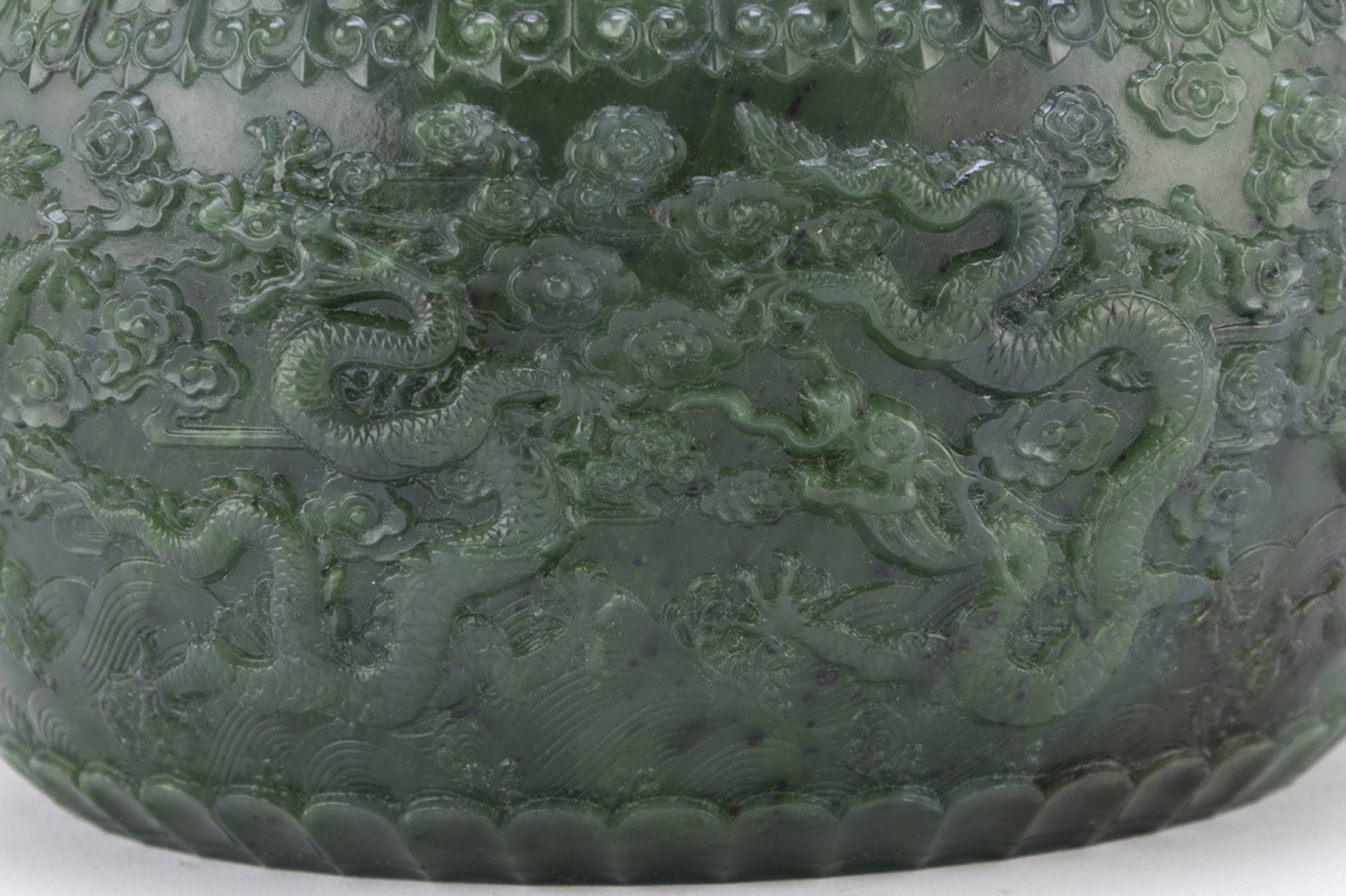 IMPORTANT CALLIGRAPHY BOWL IN JADE CHINA LATE 19TH EARLY 20TH CENTURY - Image 2 of 3