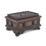 RARE BOX IN CARRUBBO AND WALNUT - PROBABLY VENETO OR LIGURIA 17TH CENTURY