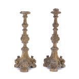 A PAIR OF SMALL GILTWOOD CANDLESTICKS - 18TH CENTURY