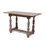 DESK IN WALNUT - EMILIA ELEMENTI OF THE 18TH CENTURY