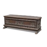 MANNERIST CHEST BENCH IN WALNUT - CENTRAL ITALY 16TH CENTURY