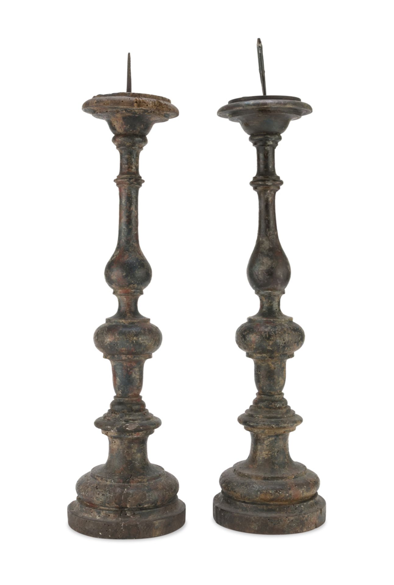 A PAIR OF CANDLESTICKS IN LACQUERED WOOD - MARCHE LATE 18TH CENTURY