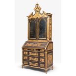 BEAUTIFUL TRUMEAU IN LACQUERED WOOD - VENICE OR LOMBARDY LATE 18TH CENTURY