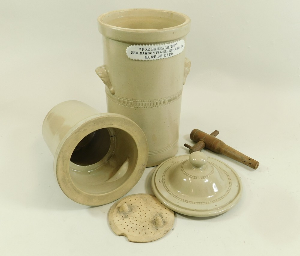 WATER FILTER. - Image 2 of 2