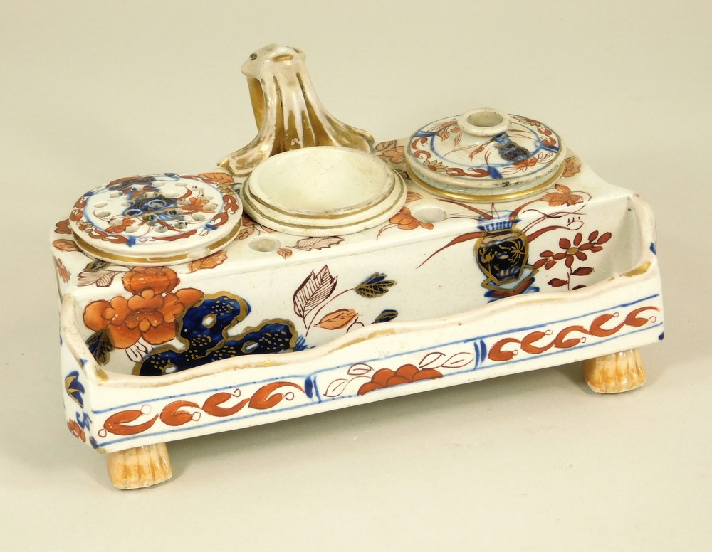 IMARI INKSTAND.