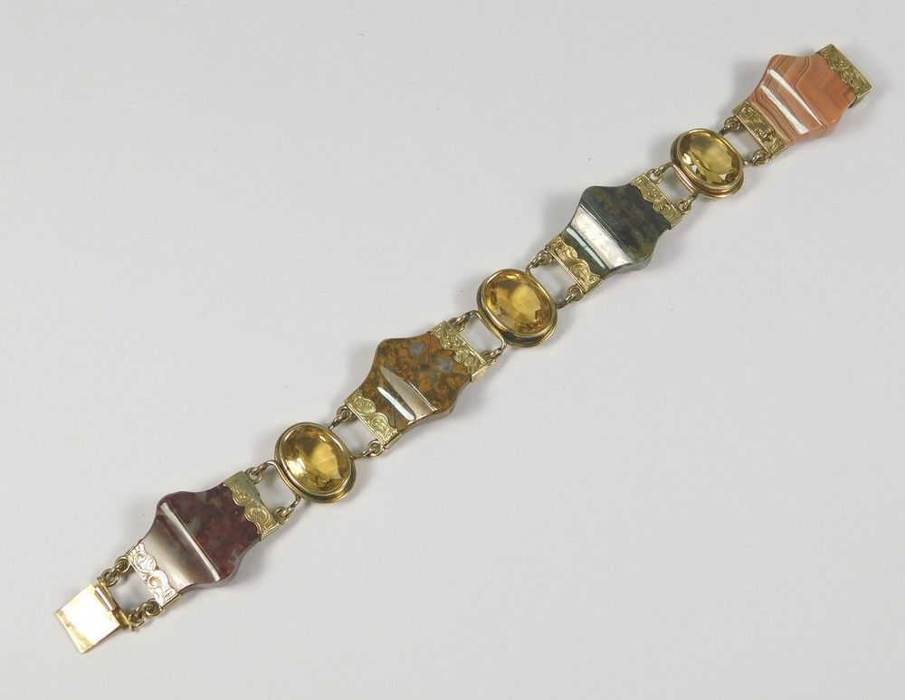 HARDSTONE BRACELET.