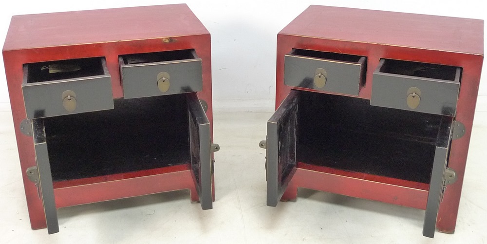 A pair of modern Chinese red and black painted cabinets, 60 by 40 by 61cm high, - Image 3 of 5