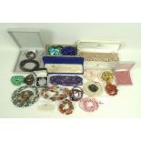A collection of vintage and later costume jewellery, including a 9ct white gold chain bracelet, 1.