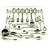 A group of silver comprising a set of six Victorian tea spoons, fiddle pattern, JSAS, London 1844,
