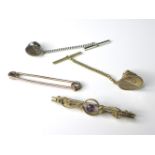 A small group of jewellery, including a 9ct gold bar brooch with amethyst style stone, 4.5cm, 2.