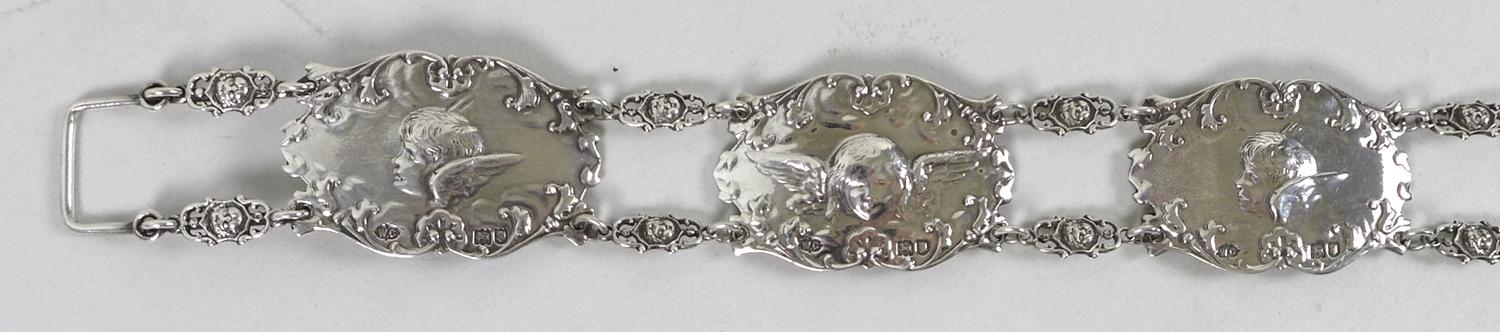 An Edward VII silver christening belt, formed of nine oval plaques each cast in relief with - Image 6 of 19