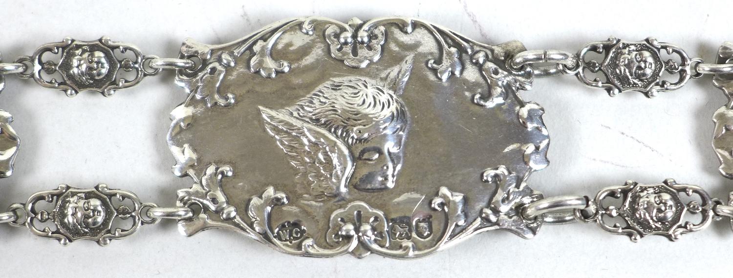 An Edward VII silver christening belt, formed of nine oval plaques each cast in relief with - Image 9 of 19