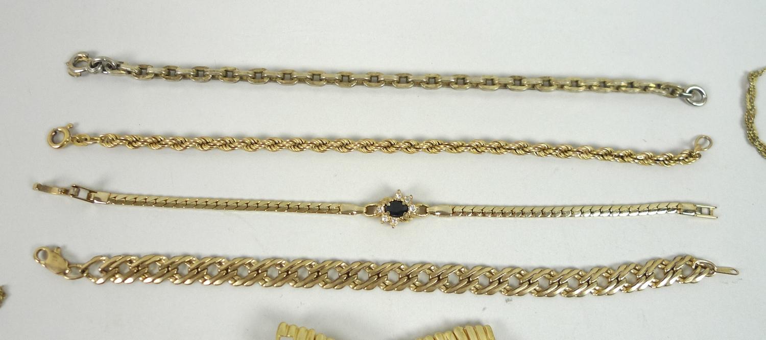 A quantity of silver, yellow and white metal costume jewellery, including several diamante items and - Image 6 of 7