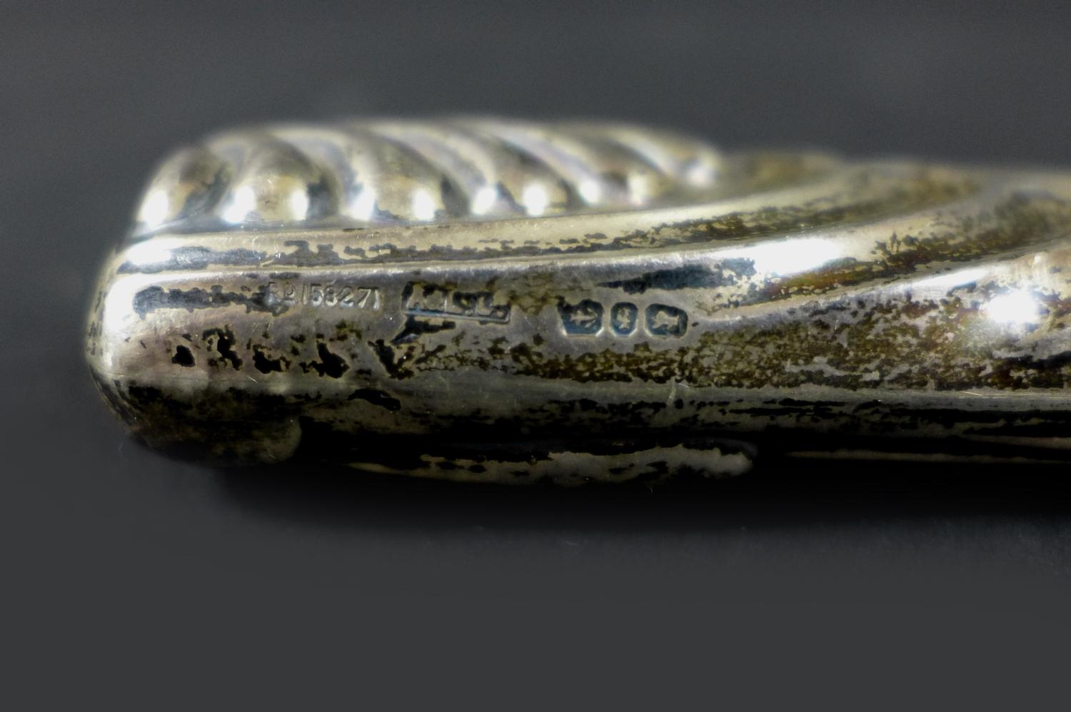 A silver punch or toddy ladle inset with an 1800 George III coin, possibly a third Guinea, fitted to - Image 7 of 7