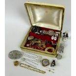 A group of silver, gold, and vintage costume jewellery including an 14ct gold vintage clip on